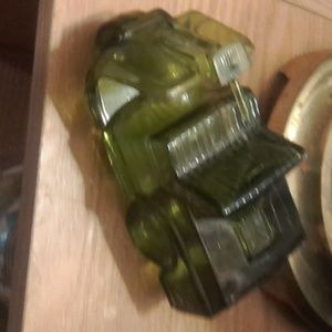 Avon Men's Wild Country  Aftershave in Jeep decanter.